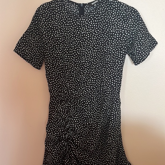 Missguided Ruched Side Tea Dress Dalmatian Print black and white - Picture 7 of 8
